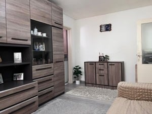 Apartament 2 camere in Deva, zona Maxxa - imagine 3