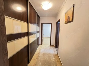 Vand apartament 2 camere - imagine 4