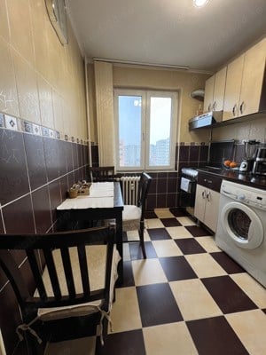 Vand apartament 2 camere - imagine 10