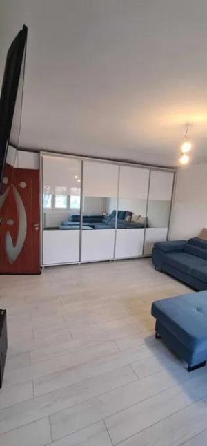 Apartament de 3 camere ( REVOVAT-CU CENTRALA )-Brancoveanu 500 m MENTROU - imagine 4