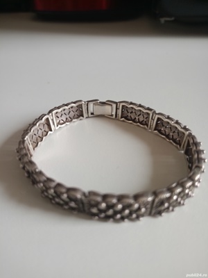 vand Brățară de argint model deosebit noua, calitate,pret 200 lei 