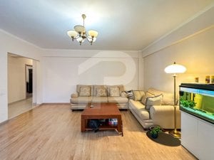 Metrou Jiului - apartament cu 3 camere și curte proprie + 2 parcări - imagine 2