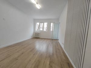 Apartament 2 camere renovat complet - Metrou 1 Decembrie - imagine 2