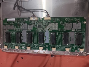 invertor v070-001 de pe tv Thomson 27lb120s4