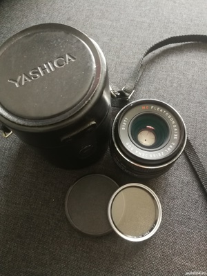 Carl zeiss Flektogon 35mm 2.4 MC red