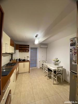 Apartament spațios cu 3 camere + terasă în Florești, str. Porii - imagine 4