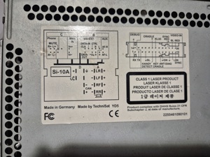 Vând navigație Touran 2011 - imagine 2