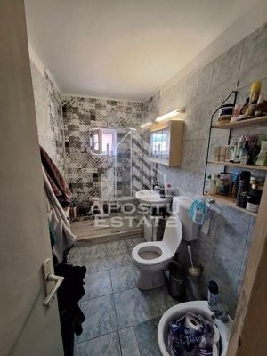 Apartament cu 3 camere in zona Complexului. centrala termica, boxa - imagine 12