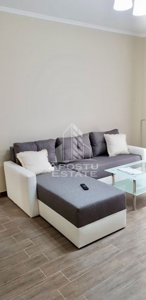 Apartament cu 3 camere, semidecomandat, in Dumbravita - imagine 3