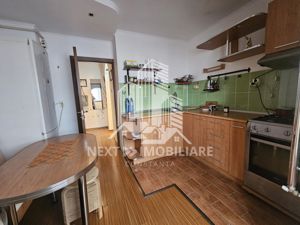 Apartament decomandat 3 camere de închiriat în Poarta 6 - imagine 3