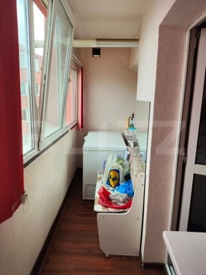 Apartament cu 3 camere, 2 băi, 2 balcoane, 92 mp, loc de parcare, zona Astra - imagine 4