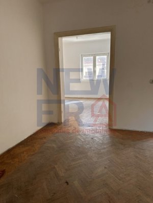 Vanzare apartament cu 3 camere zona Grivita, super potențial - imagine 6