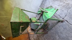 Moară de gospodărie cu pietre pentru măcinat cereale   Ideală pentru hrana animalelor! - imagine 3