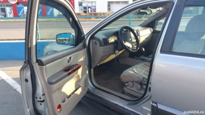  Schimb Kia Sorento 2003 cu microbus - imagine 4