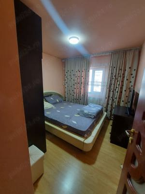 Vanzare apartament 3 camere, zona micro 11 - Targoviste - imagine 5