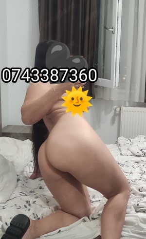 Buna numesc Alina am 25 de an bruneta. Nu furati pozele!
