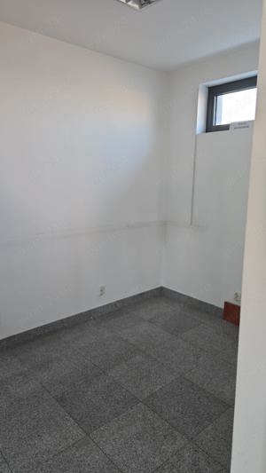 Inchiriere spatiu comercial, zona micro 4 - Targoviste - imagine 5