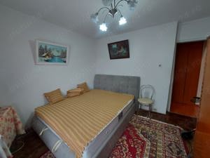 Vanzare apartament 3 camere, zona Spitalul Judetean - Targoviste - imagine 8