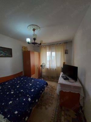 Vanzare apartament 3 camere, zona Spitalul Judetean - Targoviste - imagine 10