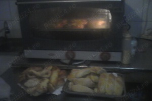 Vând cuptor electric profesional Piron, folosit puțin.