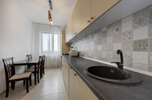 Apartament complet mobilat si utilat - decomandat - loc de parcare suprateran  - imagine 9