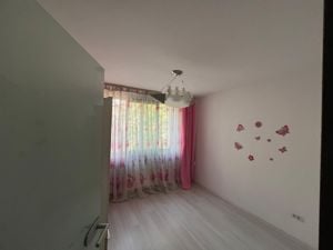 Apartament 3 Camere, Metrou la 5 min, Negociabil - imagine 18