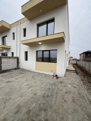 Vila tip duplex moderna, Comuna Berceni, Str. Calugareni, acces rapid Bucuresti - imagine 4