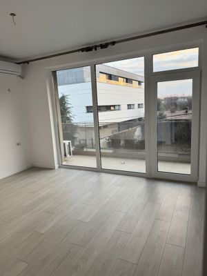 Vila 4 camere tip duplex, locuinta exclusivista, Grand Arena Mall- Metalurgiei - imagine 12