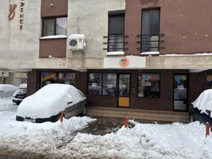 Spatiu comercial de inchiriat, Strada Amurgului, vad comercial si vitrina ampla