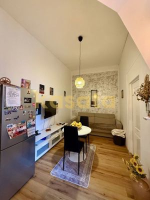 APARTAMENT ULTRACENTRAL | CURTE INTERIOARA | PARCARE - imagine 5