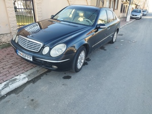 Vând Mercedes E220 , automat 