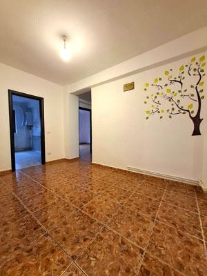 Apartament 3 Camere Ultracentral ,etaj 1 , garaj si boxa - imagine 6