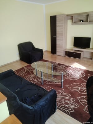 Închiriez apartament  - imagine 9