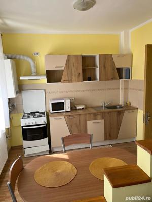 Închiriez apartament  - imagine 3