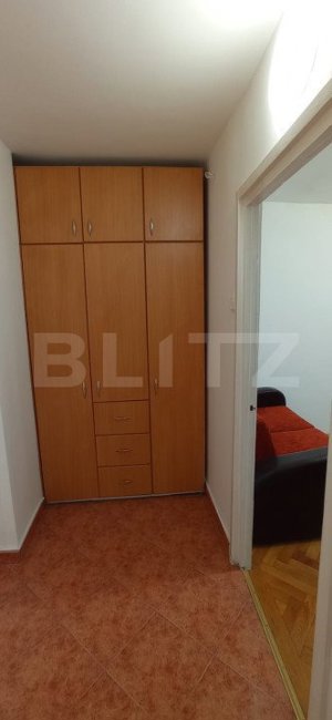 Apartament de inchiriat, cu 3 camere, 72 mp, zona Cornisa - imagine 12