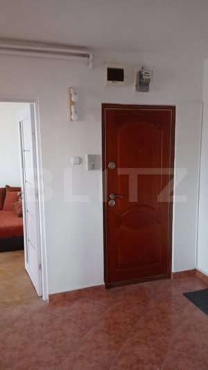 Apartament de inchiriat, cu 3 camere, 72 mp, zona Cornisa - imagine 11