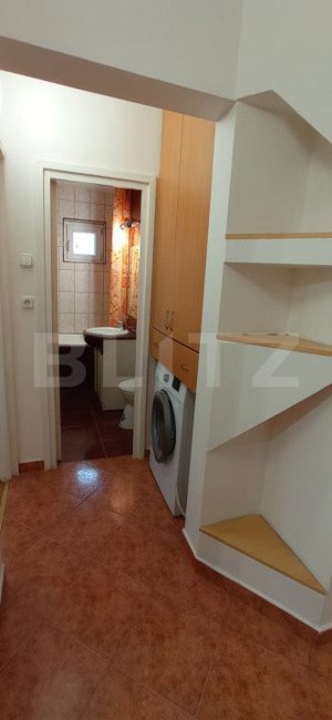 Apartament de inchiriat, cu 3 camere, 72 mp, zona Cornisa - imagine 5