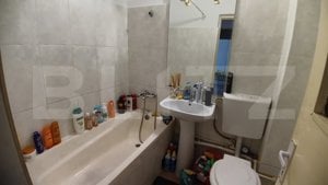 Apartament cu 2 camere, decomandat, 48 mp, zona cetate - imagine 6