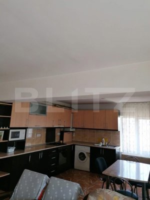 Apartament spatios de vanzare, 5 camere, 93 mp, zona Hotel Diana - imagine 4 Apartament spatios de vanzare, 5 camere, 93 mp, zona Hotel Diana - imagine 4