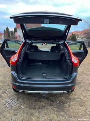 Volvo XC60  - imagine 2