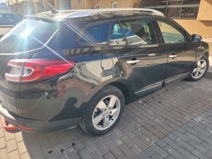 Megane 3 1.5 DCI, 2010 sau schimb - imagine 4