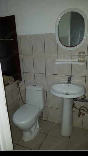 Inchiriez spatiu in Ciacova ,piata cetății nr 28,centru