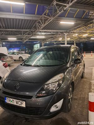 vind autoturism renault grand scenic