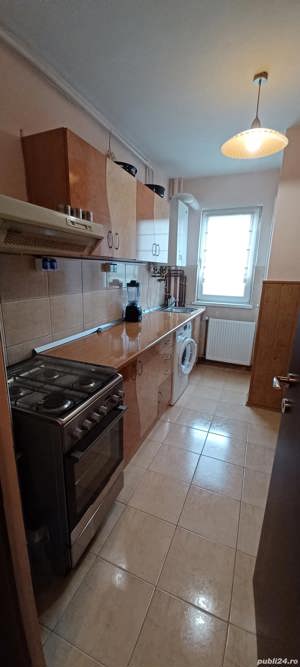 Vând apartament 2 camere în Hoghiz  - imagine 4