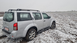 Nissan Pathfinder 2012 2.5 Diesel 4x4 7 locuri  - imagine 8
