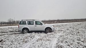 Nissan Pathfinder 2012 2.5 Diesel 4x4 7 locuri  - imagine 7