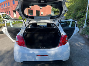 Peugeot 208 1.4 hdi fap 68 active 5p - imagine 1