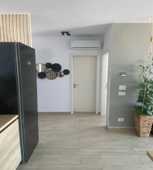 Apartament 2 camere de LUX zona rezidentiala ISHO  - imagine 8