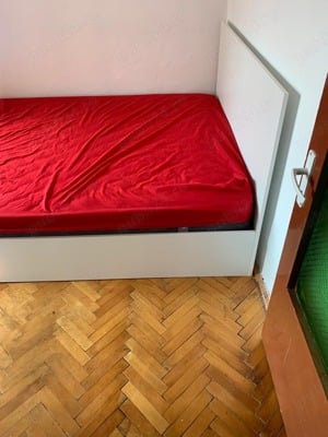 Închiriez apartament 3 camere Cotul Mic