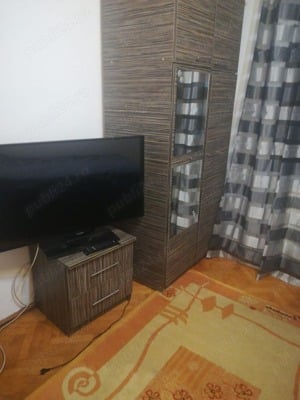 Închiriez apartament 3 camere Cotul Mic - imagine 2